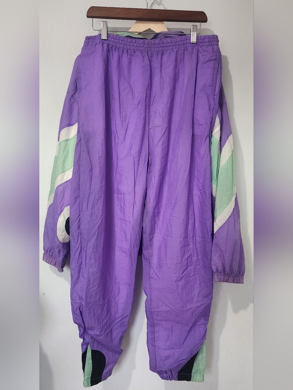 Vintage Windbreaker 2 Piece Set - Picture 3 of 8